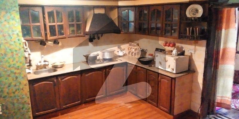 3Bed DD With Roof Flat Sale