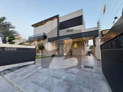 1 KANAL HOUSE FOR SALE IN DHA PHASE 7PRIME LOCATION AND REASONBLE DEAL 1 KANAL HOUSE FOR SALE IN DHA PHASE 7PRIME LOCATION AND REASONBLE DEAL