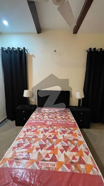 1 Bed Furnished Single Male Tvl Kitchen Sharing Phase 6 Near Doleman Mall Ideal Location 1 Bed Furnished Single Male Tvl Kitchen Sharing Phase 6 Near Doleman Mall Ideal Location