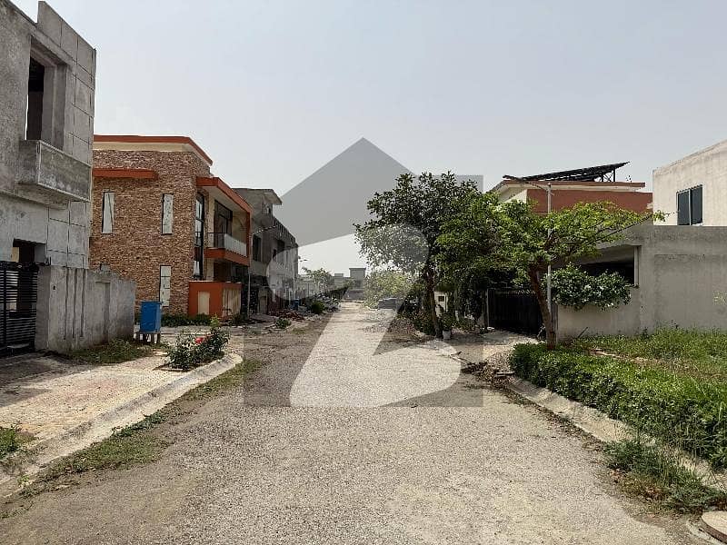 F-17 T&T 30x60 RESIDENCTIAL PLOT FOR SALE