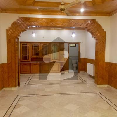 Spacious Ground Portion For Rent 3 Bedrooms, Ideal Location Spacious Ground Portion For Rent 3 Bedrooms, Ideal Location