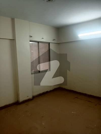 GROUND FLOOR 2 BEDS DRAWING DINING FLAT IN BOUNDARY WALL