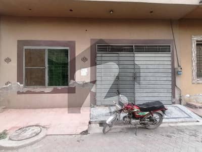 مرغزار آفیسرز کالونی لاہور میں 5 کمروں کا 5 مرلہ مکان 2.25 کروڑ میں برائے فروخت۔