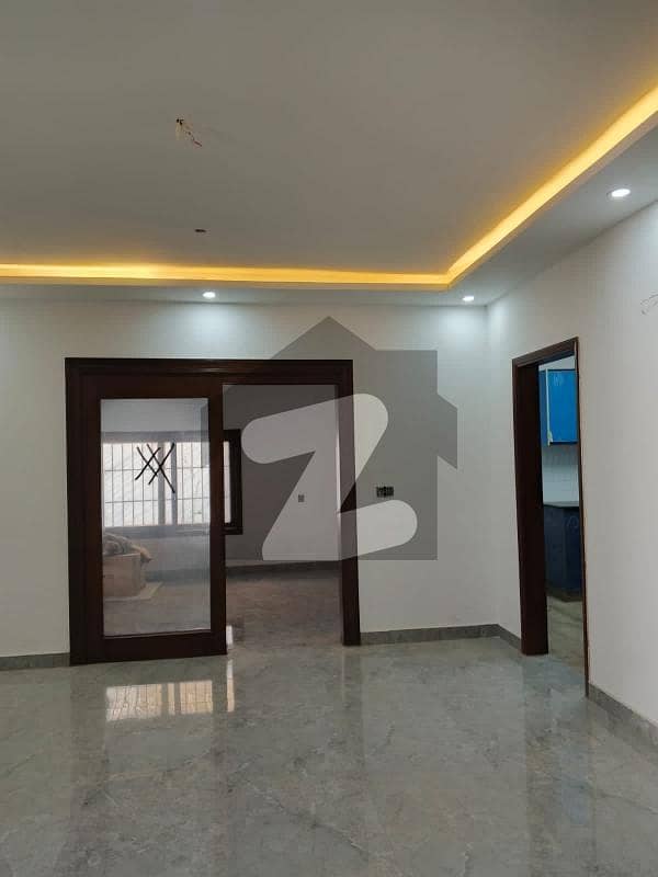 BRAND NEW LUXURIOUS BUNGALOW ON RENT