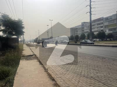 رائیونڈ روڈ لاہور میں 10 کنال رہائشی پلاٹ 16.0 کروڑ میں برائے فروخت۔