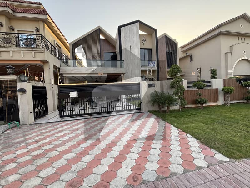 Luxury House For Sale Luxury House For Sale