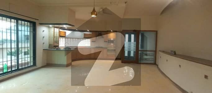 FOUR BEDROOMS SPACIOUS HOME FOUR BEDROOMS SPACIOUS HOME