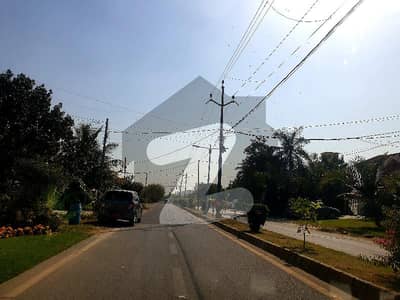 ڈی او ایچ ایس فیز 1 ملیر کنٹونمنٹ,کینٹ,کراچی میں 11 کمروں کا 1 کنال مکان 3.5 لاکھ میں کرایہ پر دستیاب ہے۔