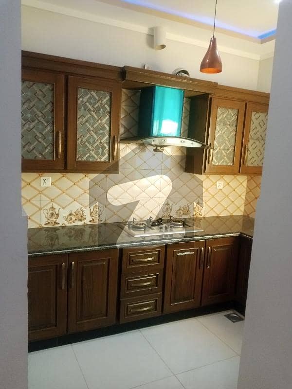 Brand New Upper Portion For Rent Umer Umar Block Bahria Town Phase 8 ...