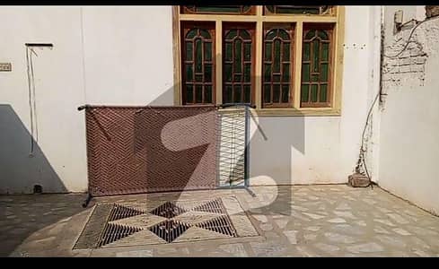 جمیل چوک پشاور میں 2 کمروں کا 3 مرلہ مکان 80.0 لاکھ میں برائے فروخت۔