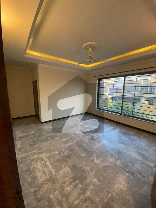 Upper Portion For Rent Upper Portion For Rent