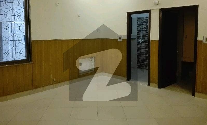 A House Of 10 Marla In Rs. 42500000 A House Of 10 Marla In Rs. 42500000