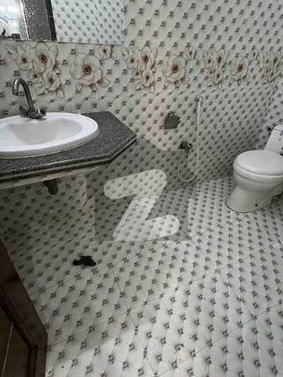 ائیرپورٹ ہاؤسنگ سوسائٹی راولپنڈی میں 2 کمروں کا 5 مرلہ مکان 1.1 کروڑ میں برائے فروخت۔