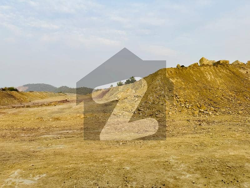 سی ۔ 14 اسلام آباد میں 1 کنال رہائشی پلاٹ 5.55 کروڑ میں برائے فروخت۔