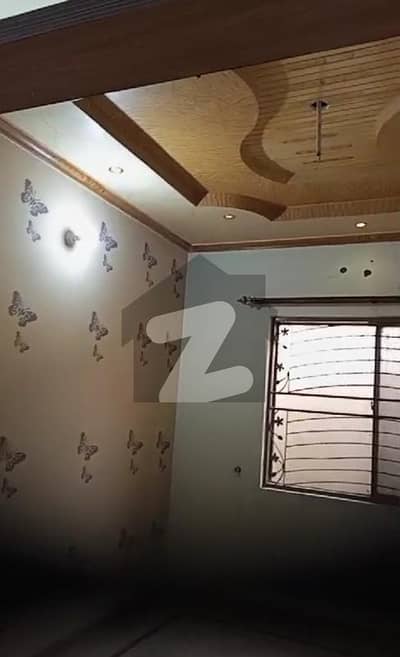 سبزہ زار سکیم ۔ بلاک ایم سبزہ زار سکیم,لاہور میں 3 کمروں کا 5 مرلہ مکان 90.0 ہزار میں کرایہ پر دستیاب ہے۔