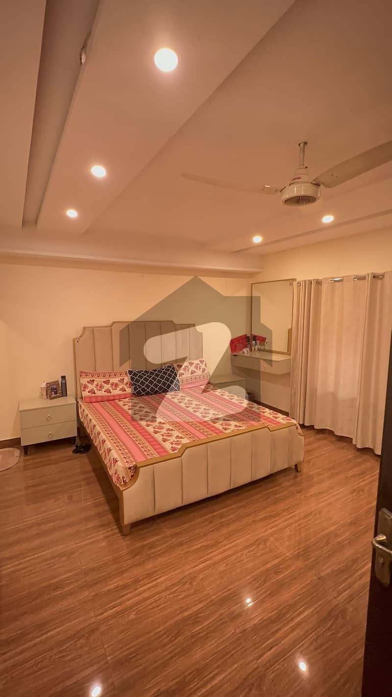 جیل روڈ لاہور میں 4 کمروں کا 4 مرلہ مکان 2.6 کروڑ میں برائے فروخت۔ جیل روڈ لاہور میں 4 کمروں کا 4 مرلہ مکان 2.6 کروڑ میں برائے فروخت۔