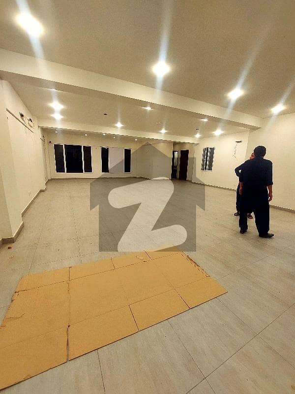 ڈی ایچ اے فیز 6 ڈی ایچ اے ڈیفینس,کراچی میں 9 مرلہ دفتر 3.0 لاکھ میں کرایہ پر دستیاب ہے۔ ڈی ایچ اے فیز 6 ڈی ایچ اے ڈیفینس,کراچی میں 9 مرلہ دفتر 3.0 لاکھ میں کرایہ پر دستیاب ہے۔