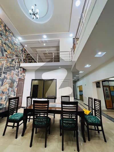 14 marla house available for rent