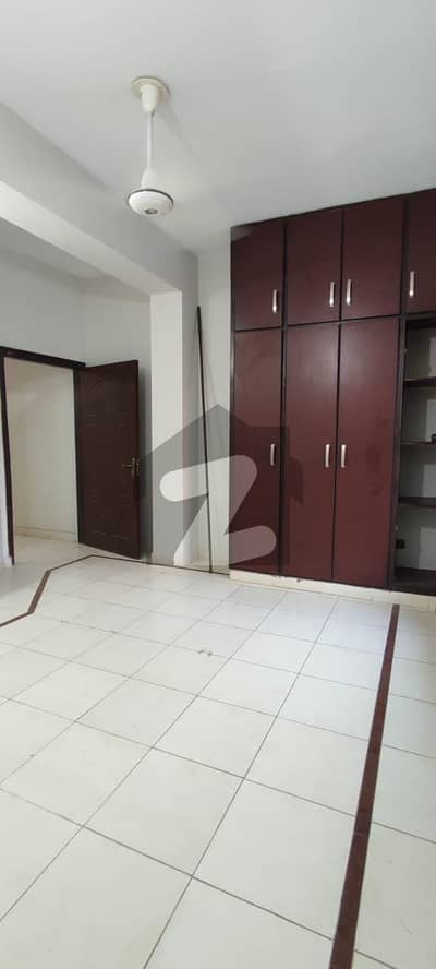 ڈی ۔ 17 اسلام آباد میں 3 کمروں کا 7 مرلہ فلیٹ 36.0 ہزار میں کرایہ پر دستیاب ہے۔ ڈی ۔ 17 اسلام آباد میں 3 کمروں کا 7 مرلہ فلیٹ 36.0 ہزار میں کرایہ پر دستیاب ہے۔