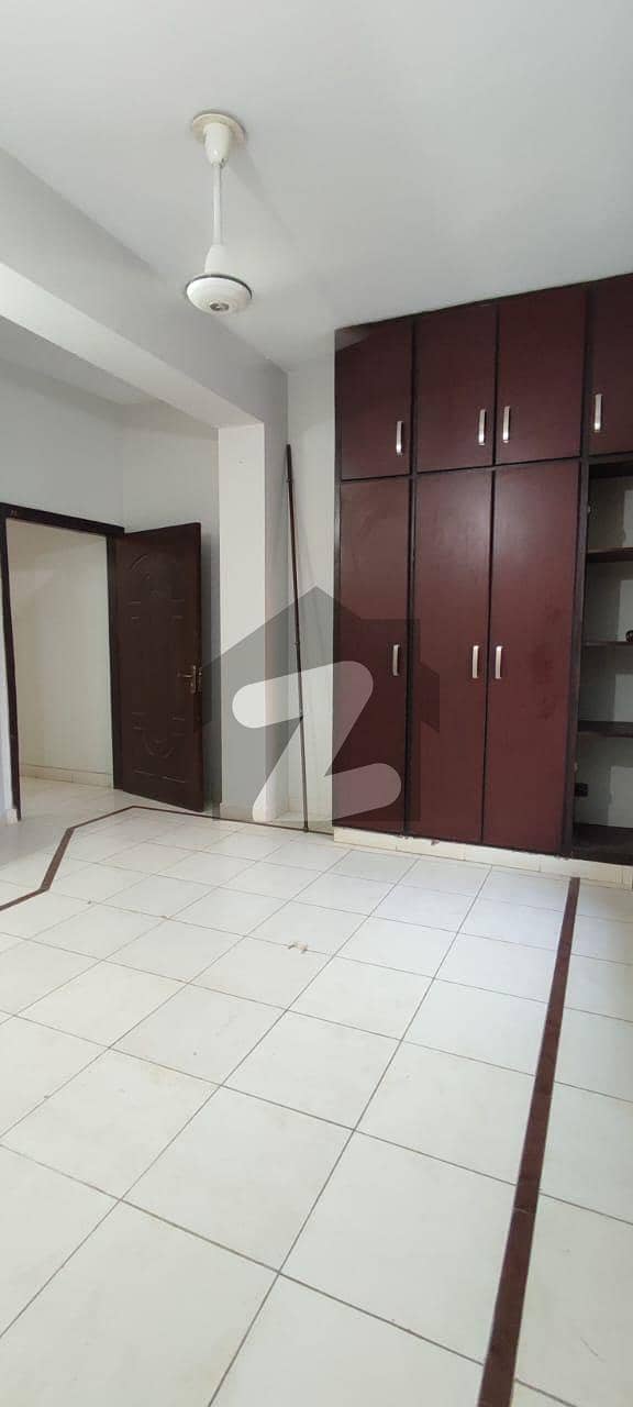 D17/2 MVHS 3 Bed Paradise Apartment Available For Rent