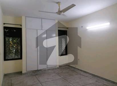 10 Marla Flat Available For Sale In Askari 5 If You Hurry