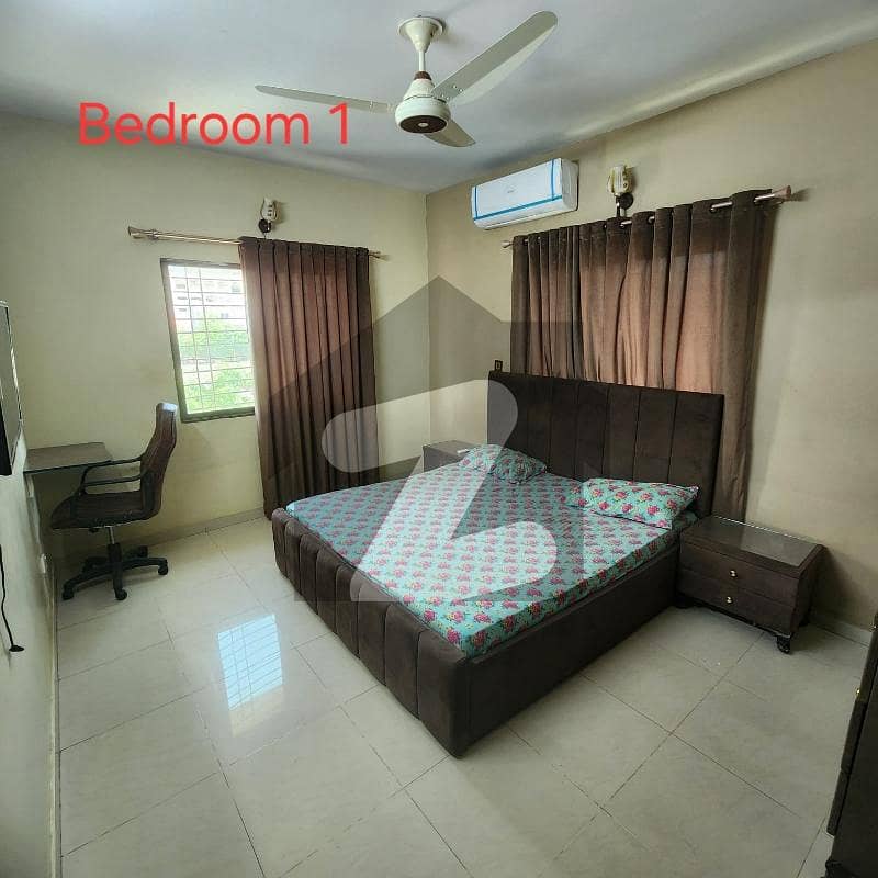 300 Sq Yards 5 Bed Town House Chance Deal 300 Sq Yards 5 Bed Town House Chance Deal