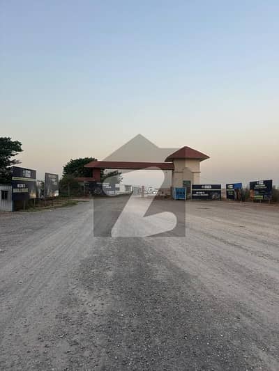 مارگلہ آرچرڈ اسلام آباد میں 14 مرلہ رہائشی پلاٹ 1.8 کروڑ میں برائے فروخت۔