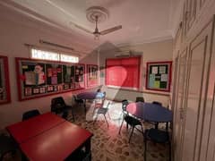 1000 Yards House for Rent in Block 6, PECHS Ideal for Software House / School / Corporate Office