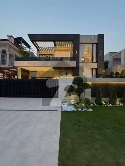 1 Kanal Top Quality Build Luxurious Beautiful Modern House Dha Phase 6 1 Kanal Top Quality Build Luxurious Beautiful Modern House Dha Phase 6