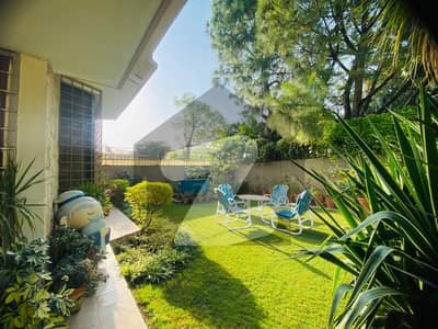 Well Maintained With Lush Garden 4 Beds Luxury House Available For Rent In F8