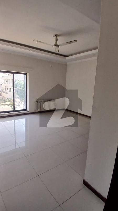 ای ۔ 11 اسلام آباد میں 3 کمروں کا 1 کنال زیریں پورشن 1.95 لاکھ میں کرایہ پر دستیاب ہے۔ ای ۔ 11 اسلام آباد میں 3 کمروں کا 1 کنال زیریں پورشن 1.95 لاکھ میں کرایہ پر دستیاب ہے۔