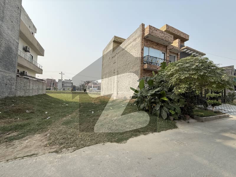 10 Marla B Block Plot For Sale 10 Marla B Block Plot For Sale