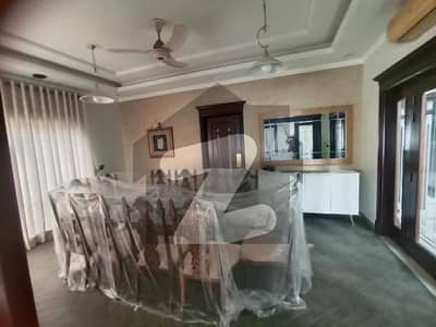 ڈی ایچ اے فیز 1 - بلاک ایم فیز 1,ڈیفنس (ڈی ایچ اے),لاہور میں 3 کمروں کا 2 کنال زیریں پورشن 4.0 لاکھ میں کرایہ پر دستیاب ہے۔