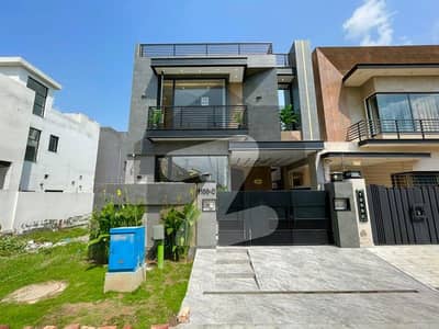 ڈی ایچ اے 9 ٹاؤن ڈیفنس (ڈی ایچ اے),لاہور میں 3 کمروں کا 5 مرلہ مکان 80.0 ہزار میں کرایہ پر دستیاب ہے۔ ڈی ایچ اے 9 ٹاؤن ڈیفنس (ڈی ایچ اے),لاہور میں 3 کمروں کا 5 مرلہ مکان 80.0 ہزار میں کرایہ پر دستیاب ہے۔