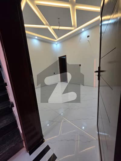 5 MARLA BRAND NEW HOUSE FOR SALE 5 MARLA BRAND NEW HOUSE FOR SALE