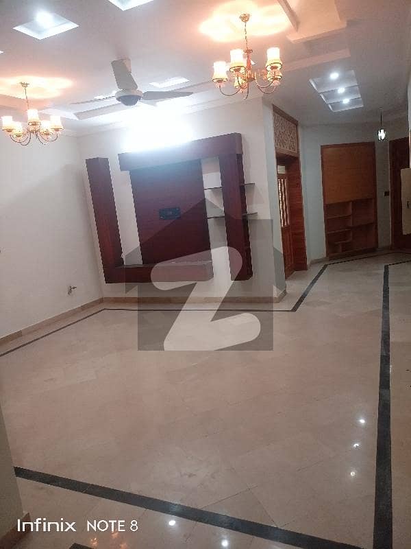 G13/4 10 Marla Full House For Rent G13/4 10 Marla Full House For Rent