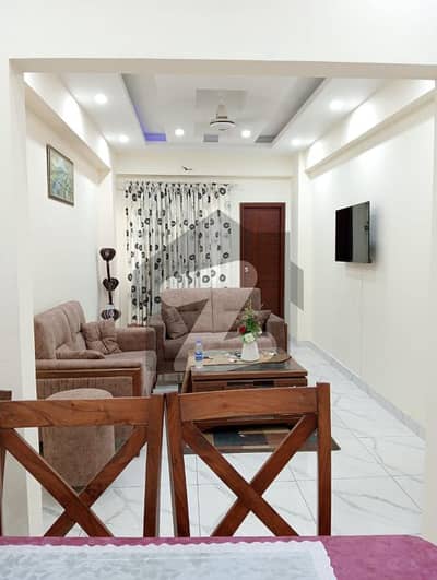 راحت کمرشل ایریا ڈی ایچ اے فیز 6,ڈی ایچ اے ڈیفینس,کراچی میں 2 کمروں کا 4 مرلہ فلیٹ 1.6 لاکھ میں کرایہ پر دستیاب ہے۔