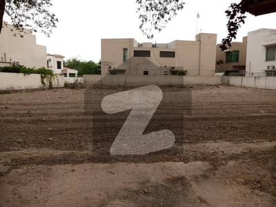 ڈی ایچ اے فیز 5 - بلاک ایچ فیز 5,ڈیفنس (ڈی ایچ اے),لاہور میں 2 کنال رہائشی پلاٹ 16.5 کروڑ میں برائے فروخت۔