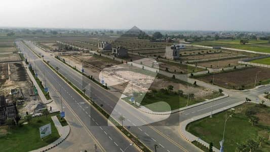 Booking of 4 Marla Commercial Plots Available on Pine Avenue Road - Eithad Town Phase II Lahore. Booking of 4 Marla Commercial Plots Available on Pine Avenue Road - Eithad Town Phase II Lahore.