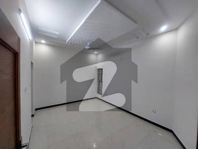 پاکستان ٹاؤن اسلام آباد میں 4 کمروں کا 5 مرلہ مکان 80.0 ہزار میں کرایہ پر دستیاب ہے۔