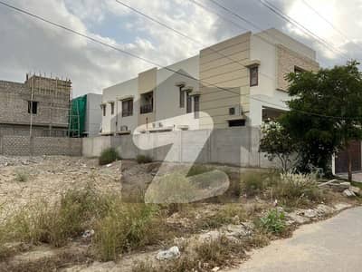 ڈی ایچ اے فیز 8 - زون بی ڈی ایچ اے فیز 8,ڈی ایچ اے ڈیفینس,کراچی میں 1 کنال رہائشی پلاٹ 8.75 کروڑ میں برائے فروخت۔