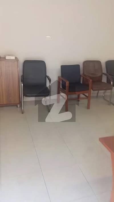 شاہراہِ فیصل کراچی میں 1 مرلہ دفتر 60.0 ہزار میں کرایہ پر دستیاب ہے۔