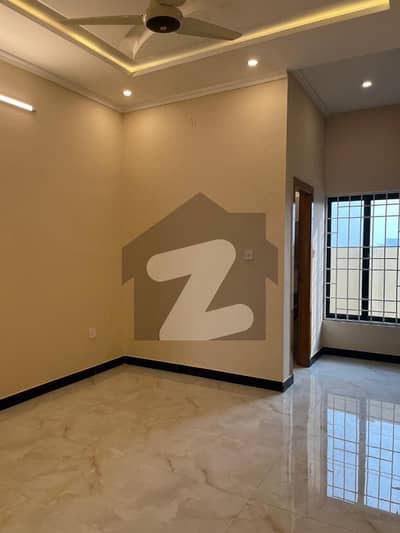 جناح گارڈنز ایف ای سی ایچ ایس,اسلام آباد میں 2 کمروں کا 5 مرلہ مکان 1.9 کروڑ میں برائے فروخت۔