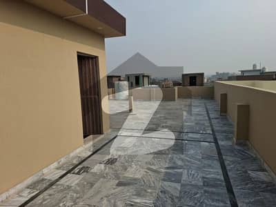 کوری روڈ اسلام آباد میں 4 کمروں کا 5 مرلہ مکان 2.35 کروڑ میں برائے فروخت۔