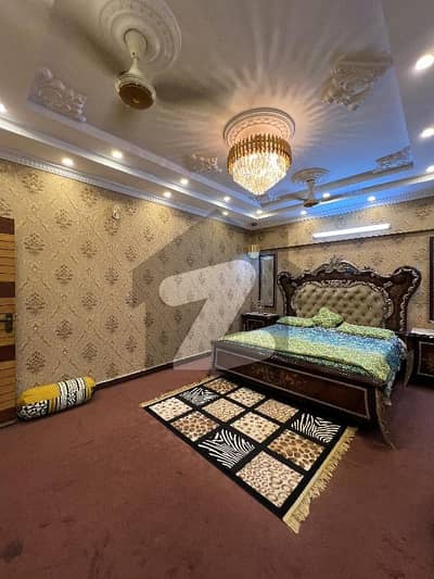 پی ای سی ایچ ایس بلاک 6 پی ای سی ایچ ایس,جمشید ٹاؤن,کراچی میں 5 کمروں کا 10 مرلہ مکان 3.5 لاکھ میں کرایہ پر دستیاب ہے۔