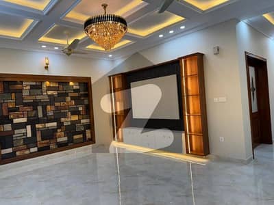 Upper Portion In G-13/4 For Rent