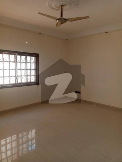 ڈی ایچ اے فیز 4 ڈی ایچ اے ڈیفینس,کراچی میں 5 کمروں کا 1 کنال مکان 13.5 کروڑ میں برائے فروخت۔ ڈی ایچ اے فیز 4 ڈی ایچ اے ڈیفینس,کراچی میں 5 کمروں کا 1 کنال مکان 13.5 کروڑ میں برائے فروخت۔