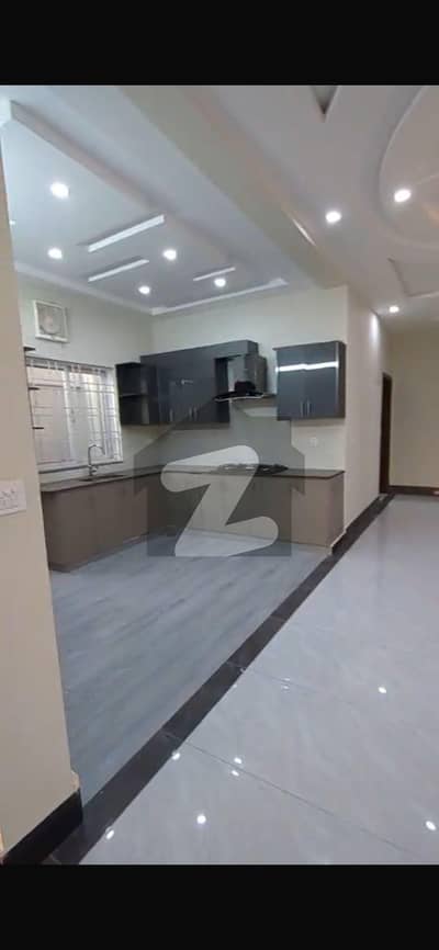 Elegant 10 Marla Modern Design House Available for Rent Elegant 10 Marla Modern Design House Available for Rent