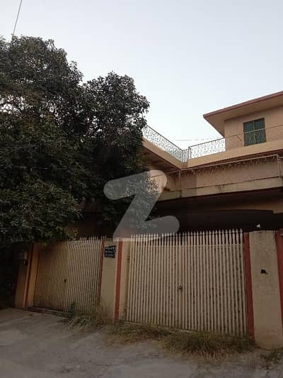 1 Kanal Double Storey House For Sale 1 Kanal Double Storey House For Sale