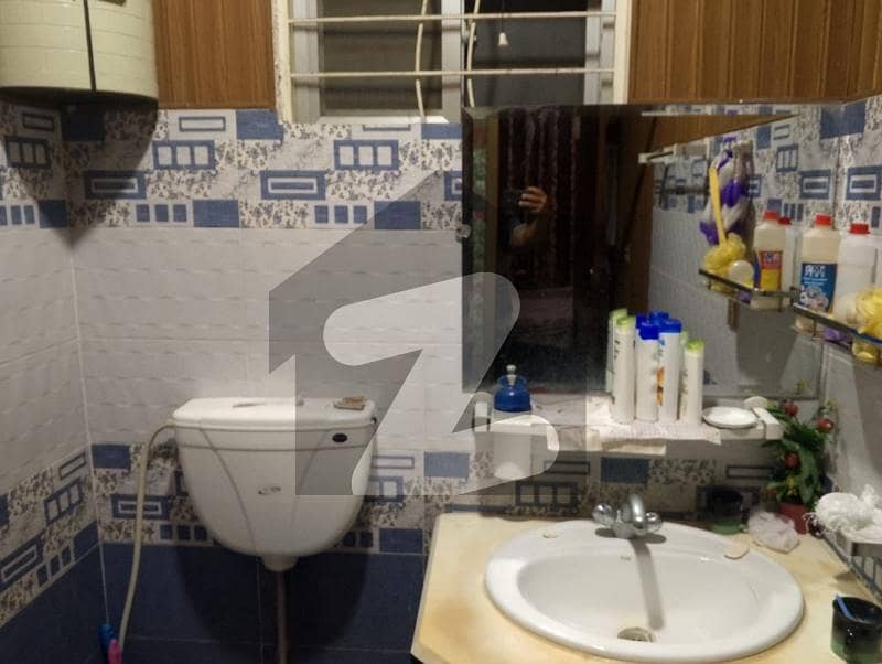 bachelor and silnt ofic bachelor and silnt ofic